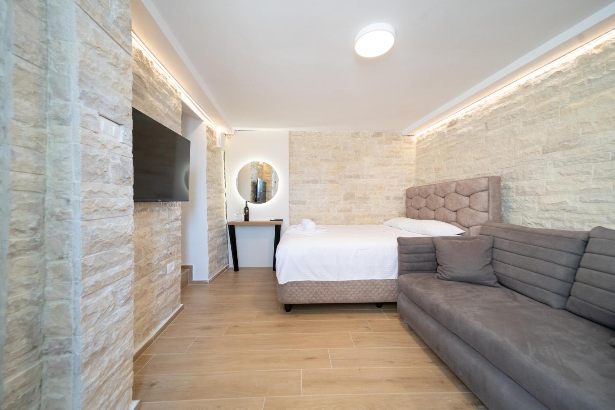 Christian Studio Apartments Umag Exterior foto